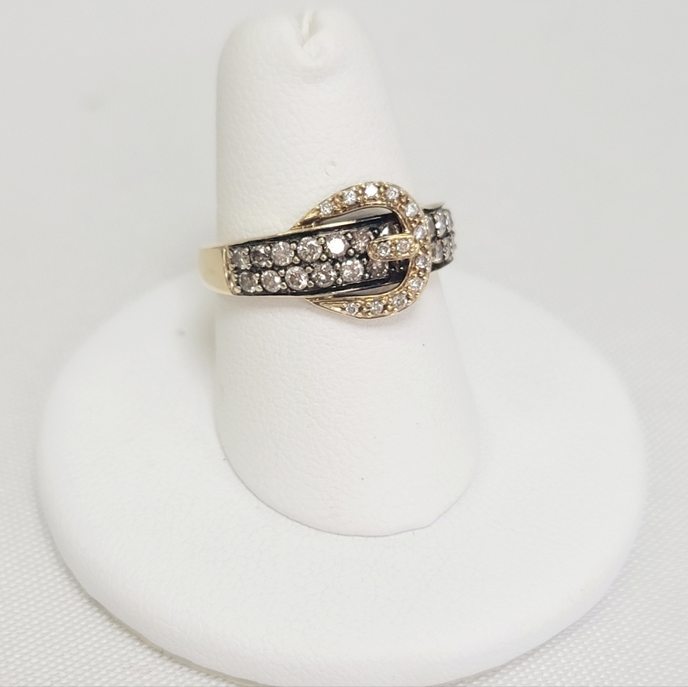 14kt yellow gold LeVian diamond buckle ring 3/4 CT total weight Size 7